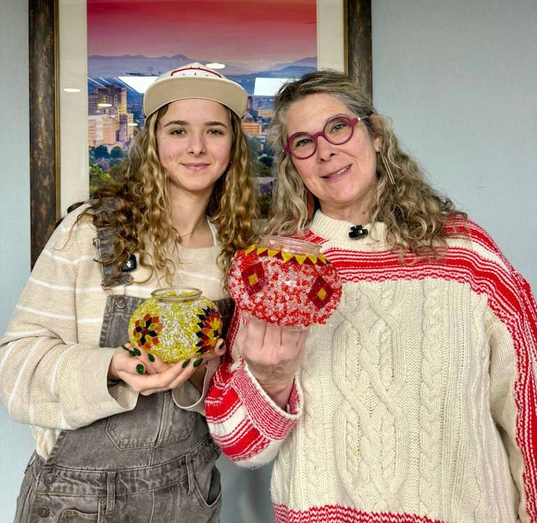 Mother’s Day Mosaic Lamp Workshop